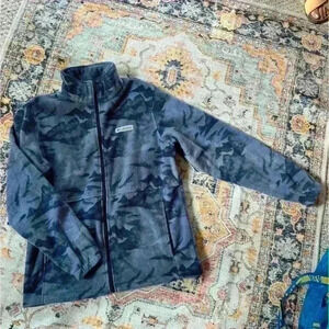 Columbia women’s blue Mountains long sleeve Full  zip Jacket size Medium